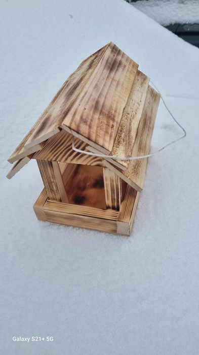 Кормушка для птиц