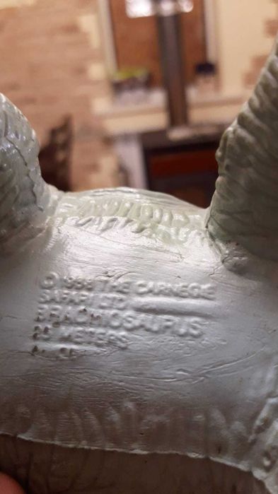 Динозавр 1988 года