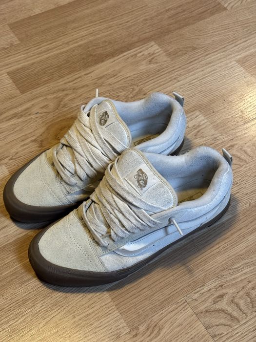 Vans Knu Skool, rozmiar 44,5, kolor beżowy