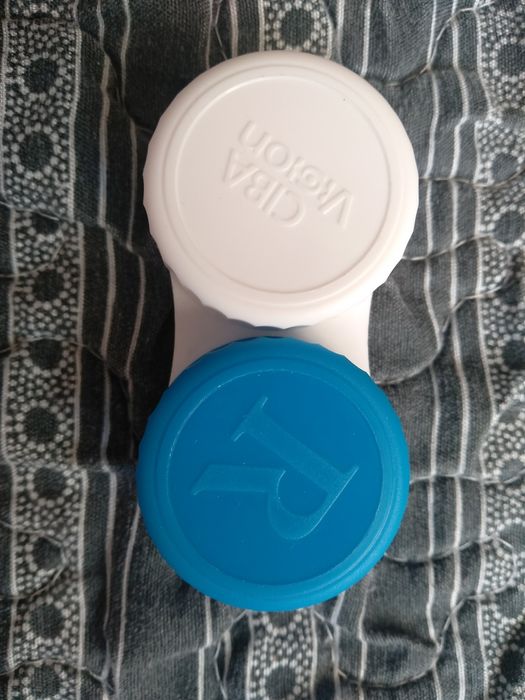 Pojemnik na soczewki