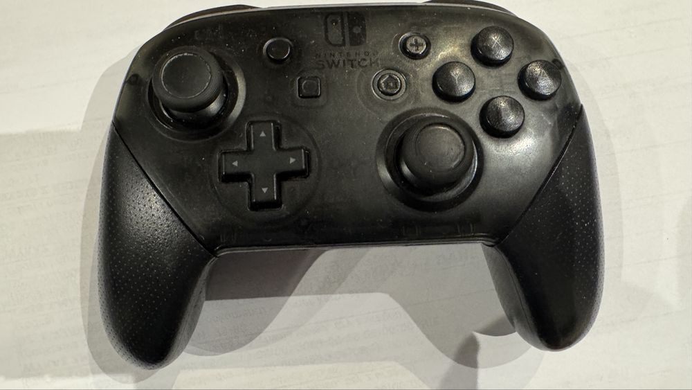 Nintendo Switch Pro Controler