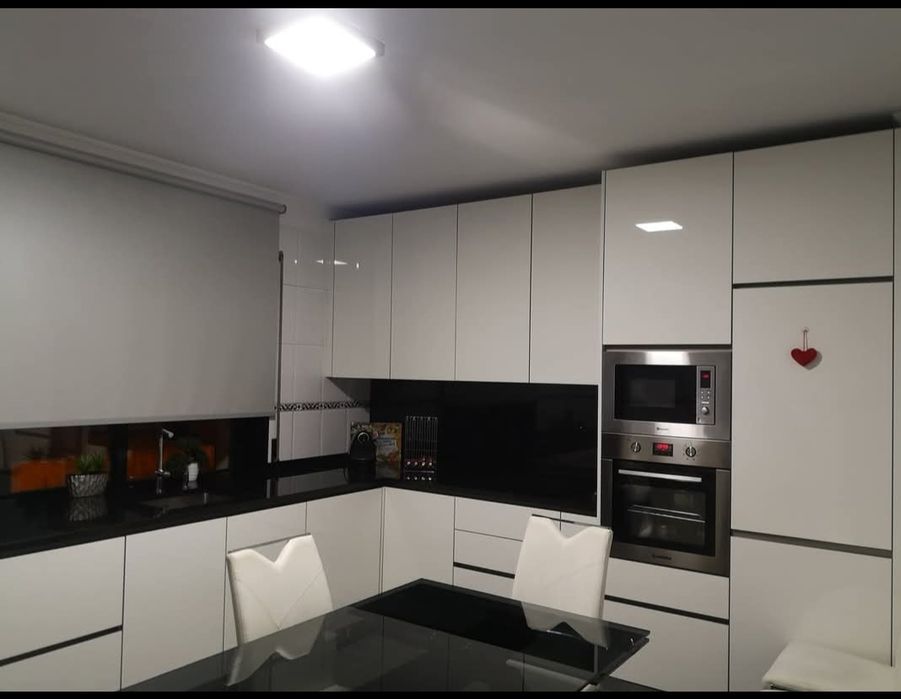 Fabrico de cozinhas e todos tipos de móveis