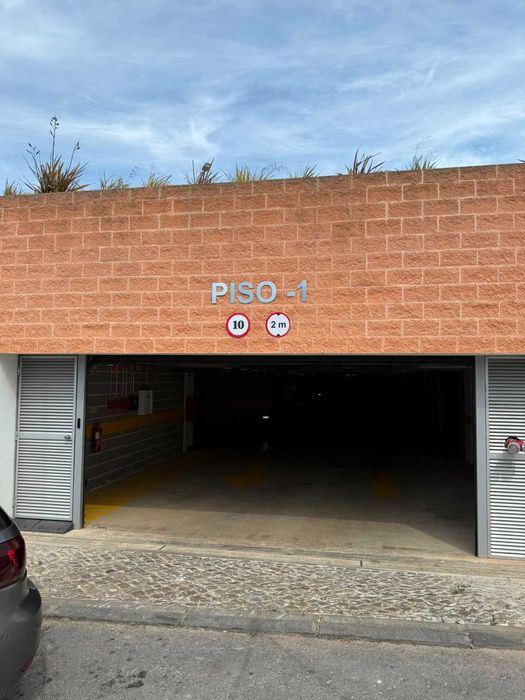 Garagem para Alugar