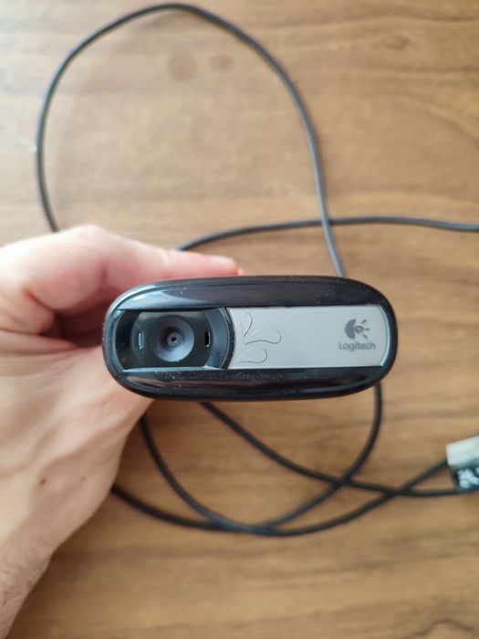 Веб камера Logitech
