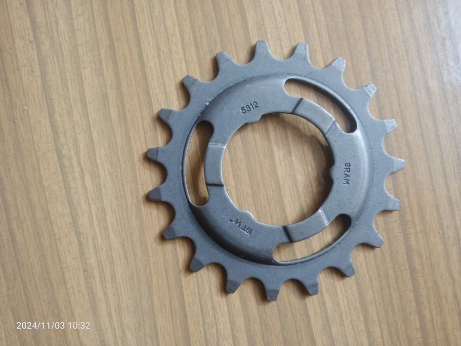 Zębatka rowerowa sram 19T 1/2"