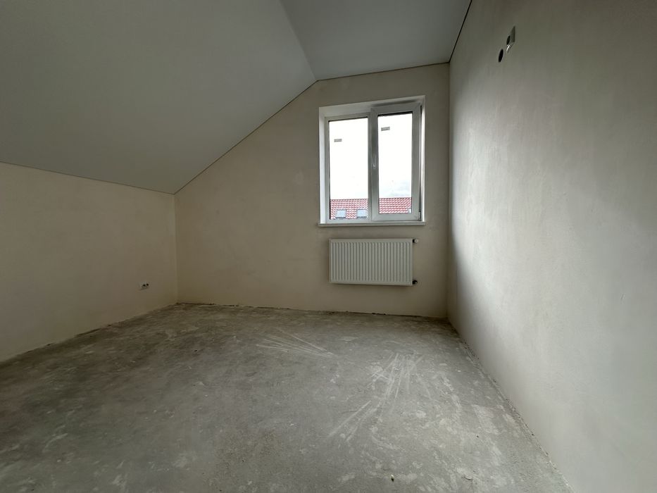 Таунхаус в місті 100м2 4 спальні 5хв Академічний