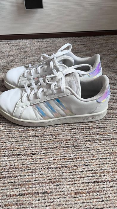 Damskie buty Adidas rozmiar 38
