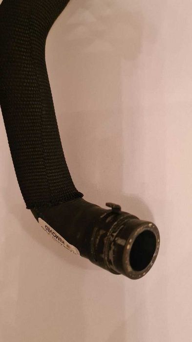 Продам патрубок системы охлаждения (Mercedes W 211)