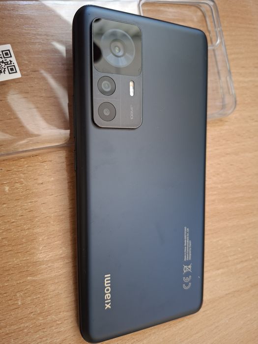 Телефон Xiaomi 12T