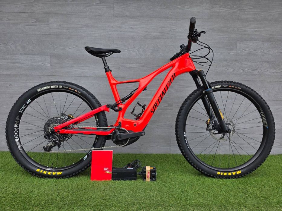 Електро велосипед Turbo Levo Comp Carbon 2019 (700wh)