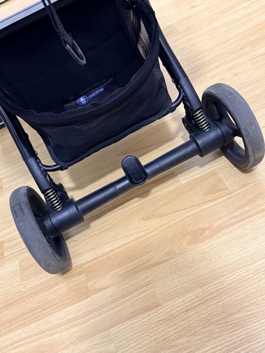 Коляска Cybex bezzy