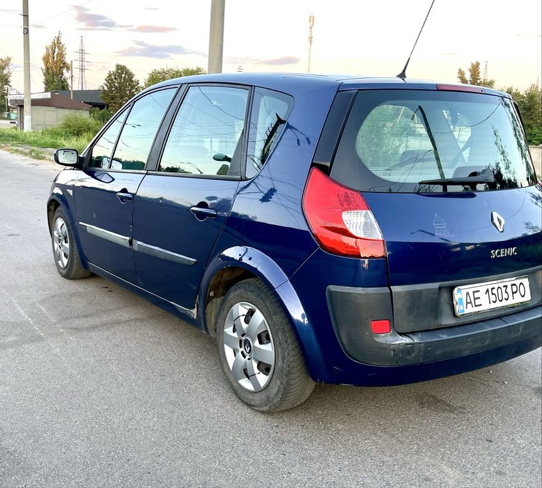 Renault Scenic II 2004 • 1.6 бензин