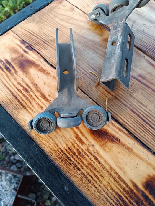 Стойки полуприцепа алюминиевые