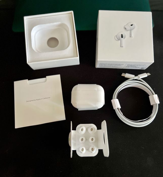 Наушники Airpods Pro 2nd Generation with MagSafe Charging Case