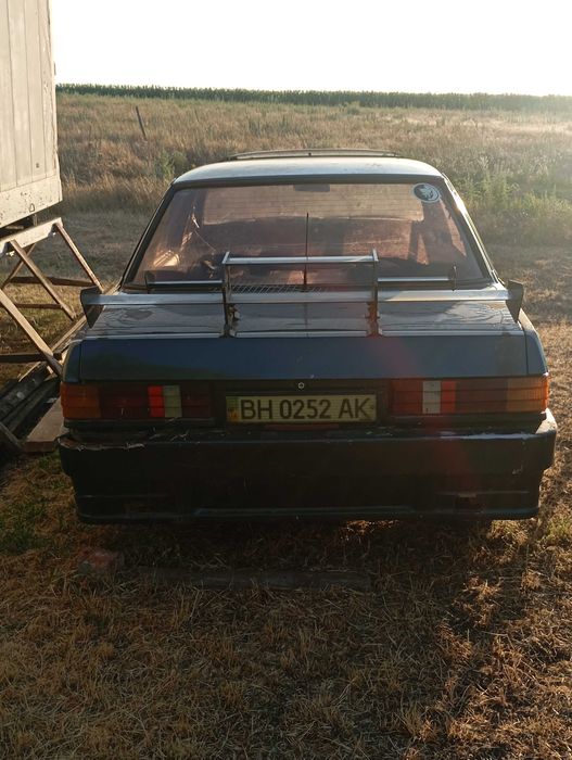 Продам форд гранада v6 карбюратор возможно не большой торг