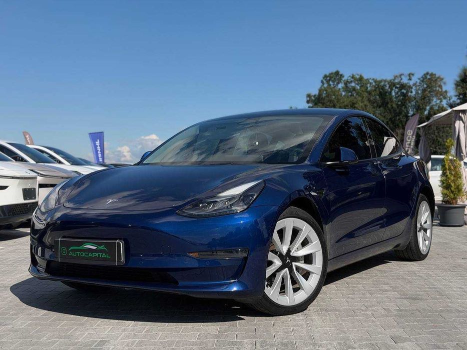 Tesla Model 3 2022