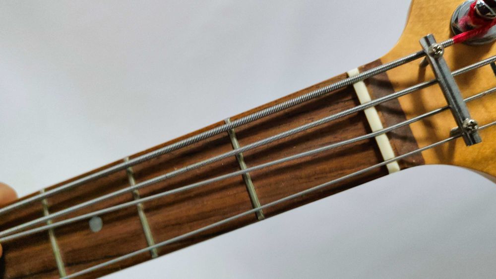 Gitara basowa Yamaha RBX 260