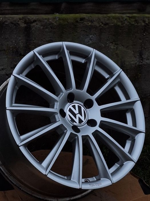 Багатоспицеві R18 для VW ID4 PASSAT B8, Alltrack, Tiguan ІІ Skoda
