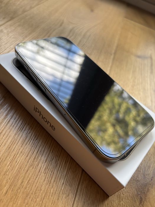 iPhone 16 Pro 128GB, uzywany, stan idealny