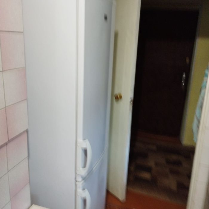 Доглянута двоповерхова дача з садом с. Щербаки, Полтавська область