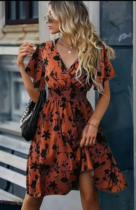 Продам нову сукню