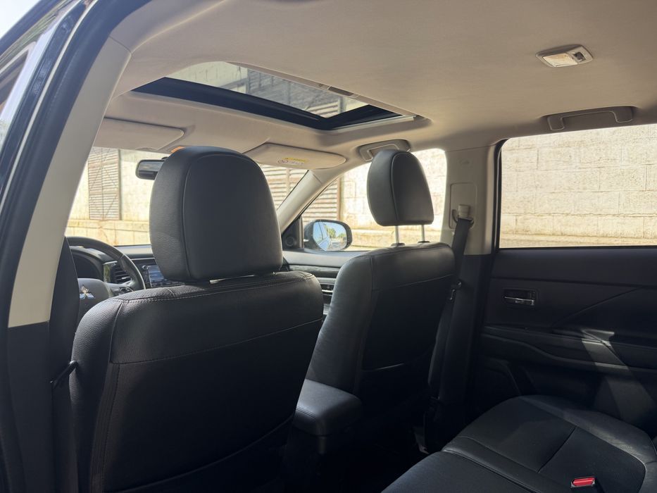 Mitsubishi Outlander 2.2 D 7 lugares Nacional