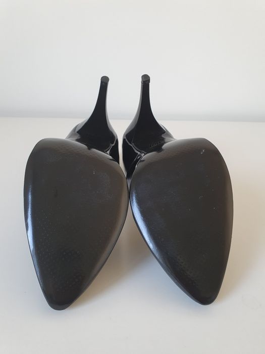 Nowe czarne lakierowane szpilki Gianmarko 35