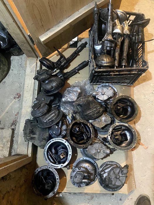 Розпредвал головка гбц  123 mb 100 616 615 617 606 604