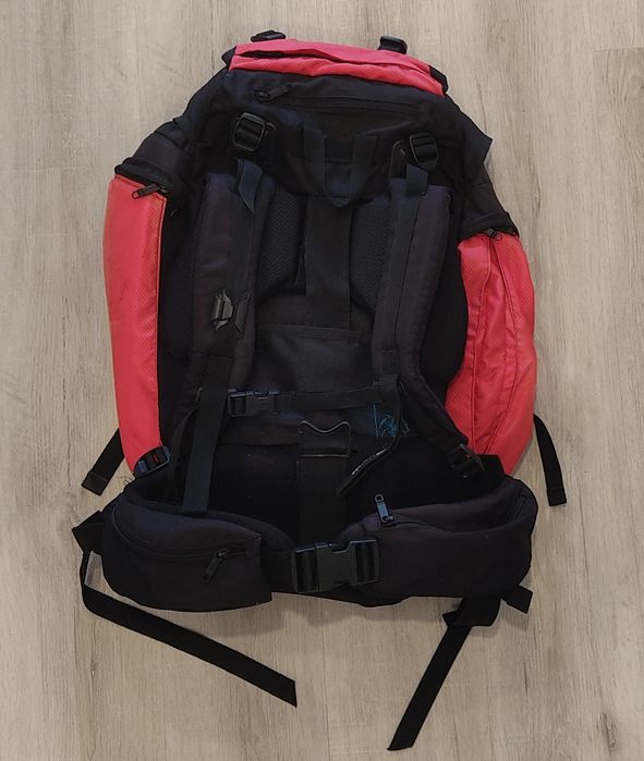 Mochila Forclaz 50lt com proteção de chuva