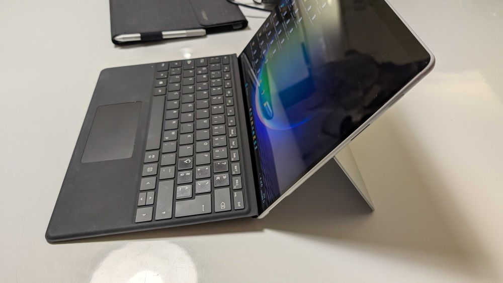 Computador Portátil Microsoft Híbrido Surface Pro X 13 Touch 16/256GB
