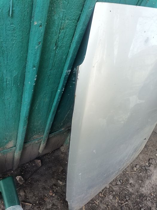 Капот Nissan Micra k10