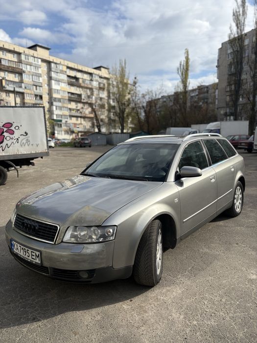 Продам  Audi   А4 B6 1.8.турбо .Газ.