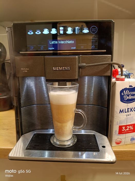 Ekspres do kawy Siemens eq6 plus s700