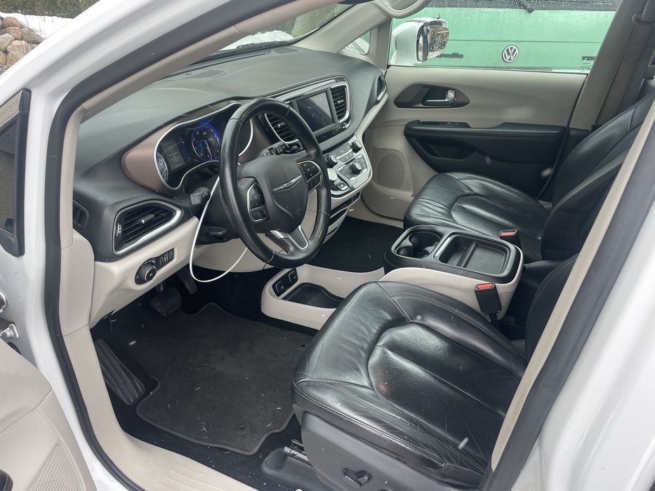 Chrysler Pasyfica 3.6 2018