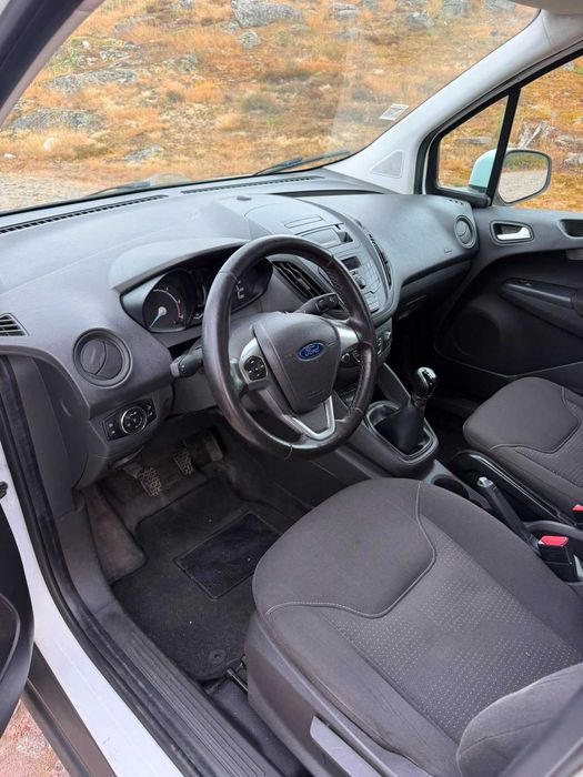Ford Transit Courier 1.5 TDCi (2017)