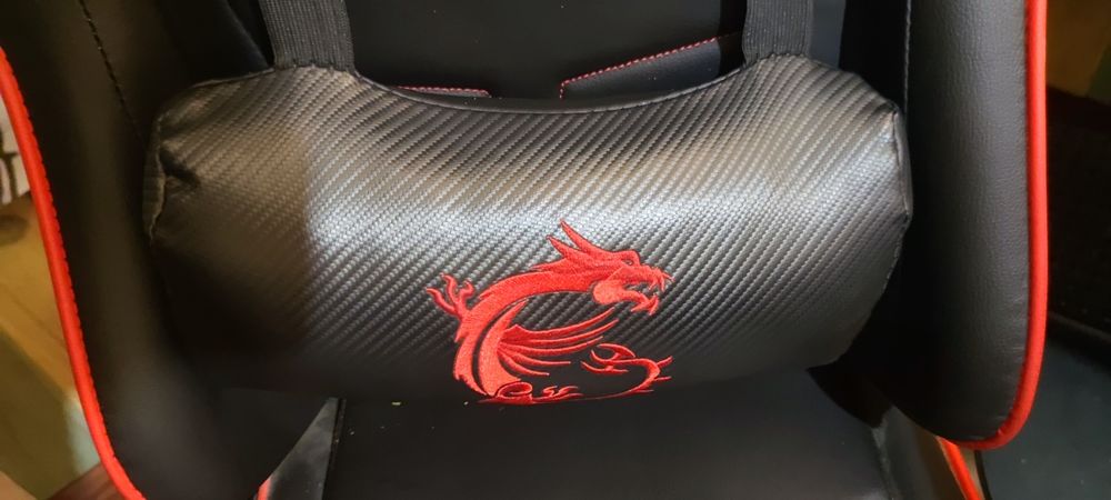 Cadeira Gaming MSI