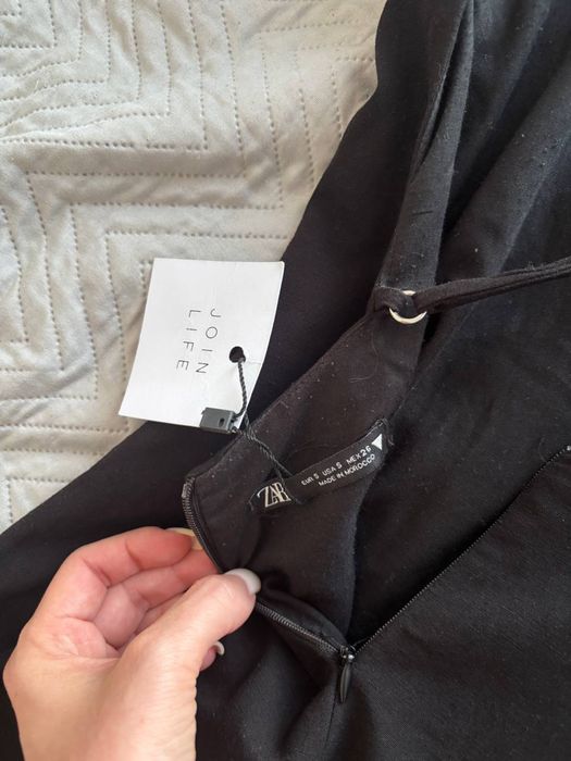 Платье ZARA с открытой спинкой