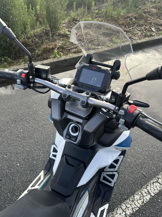 Keeway xdv 125 com 2900kms