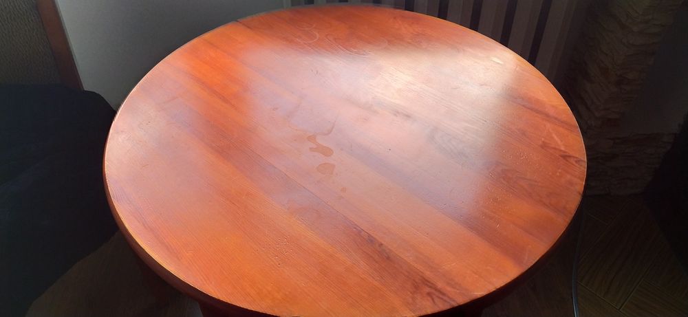 Stół drewniany okrągły