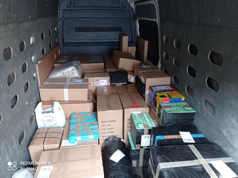 Transport przeprowadzki kontener z windą oproznianie mieszkan