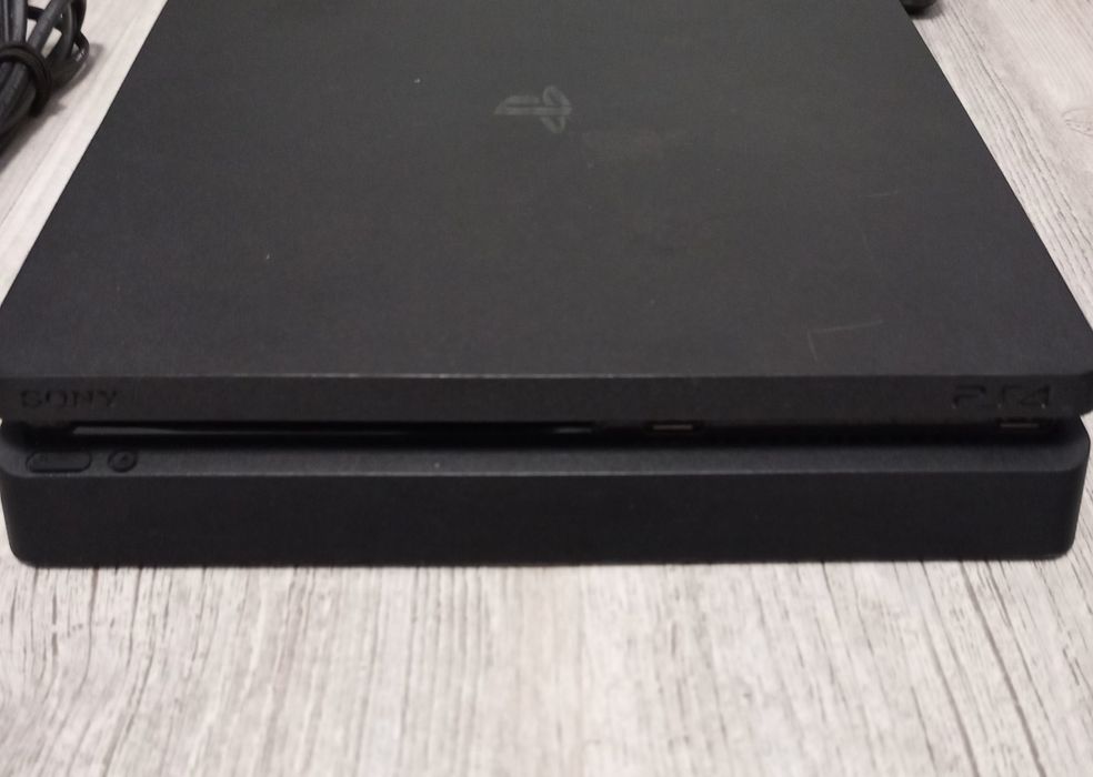Ps4 Slim 500gb +okablowanie