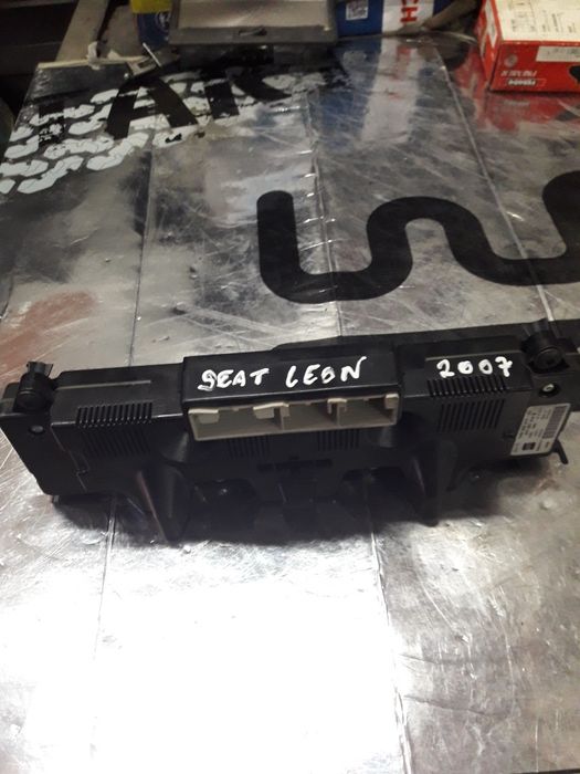 Comando do meio seat leon