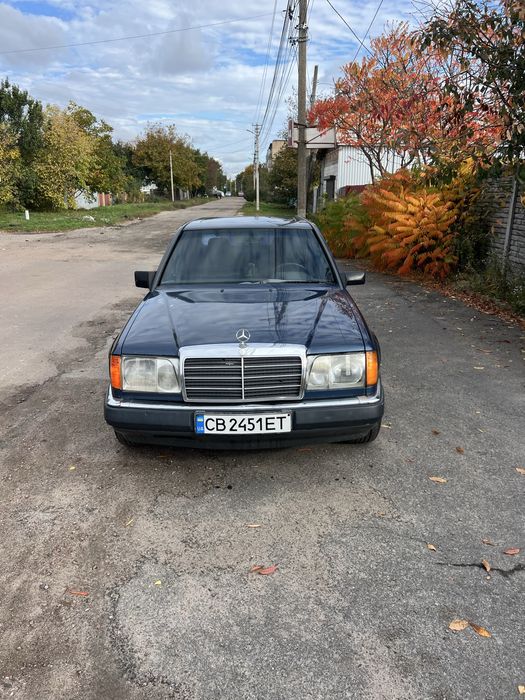 Mersedes W124 E230