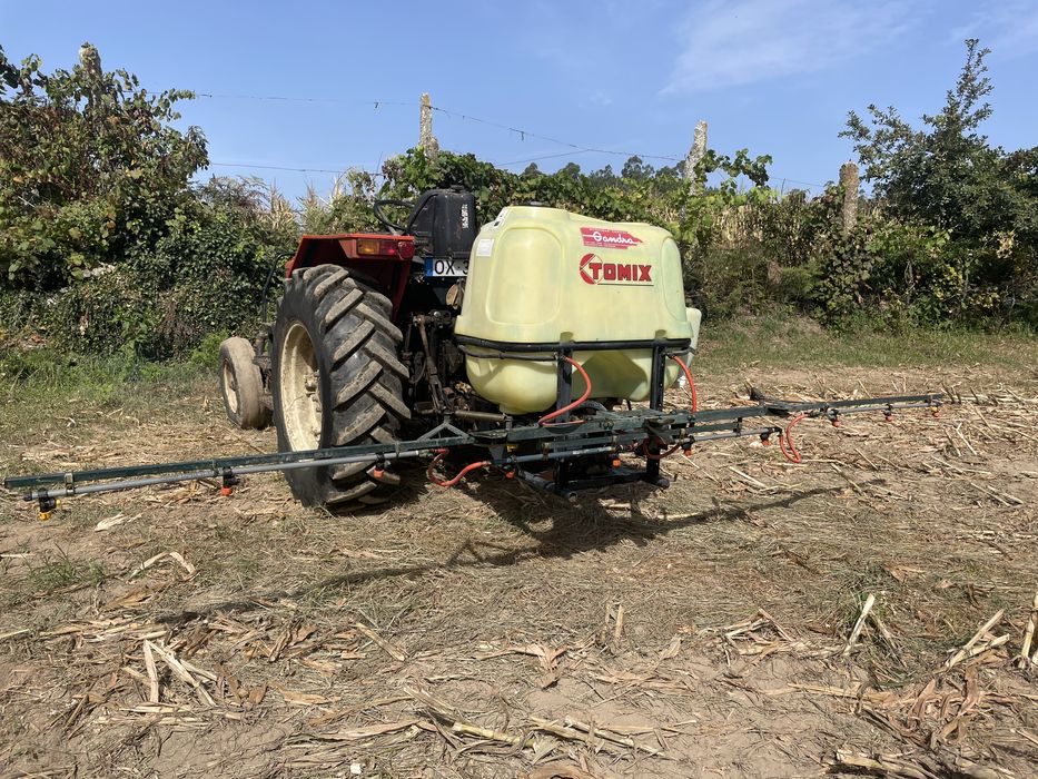 Pulverizador 400lt Tomix