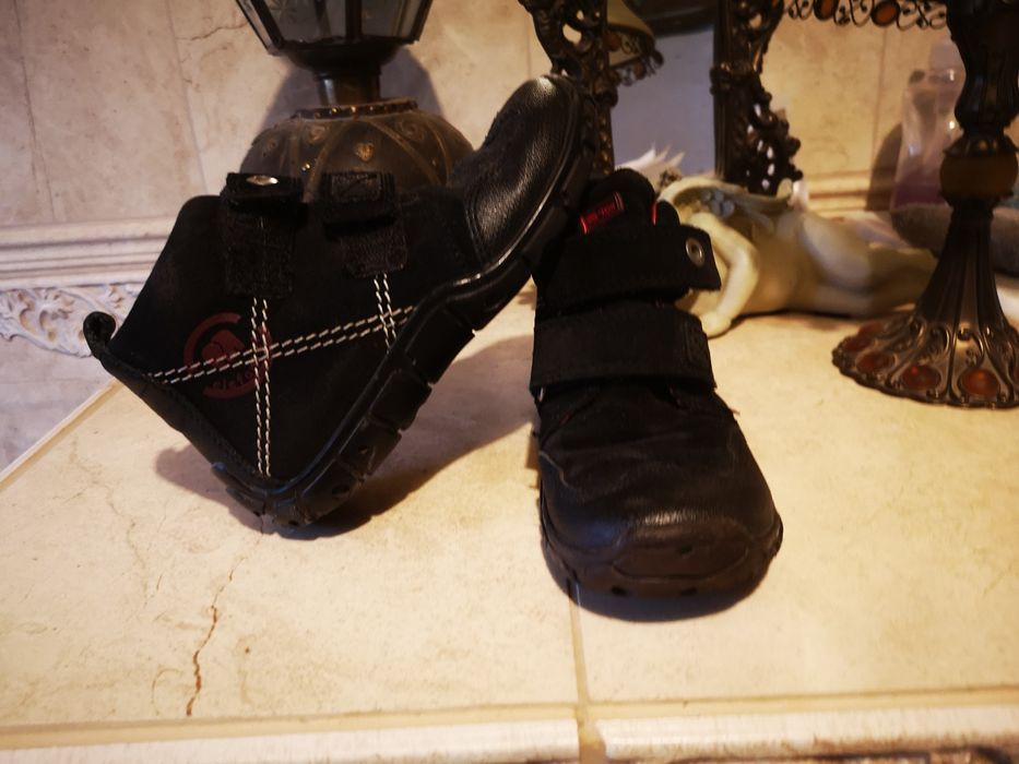 Buty skórzane dziecięce firmy ELEFANT rozmiar 30.