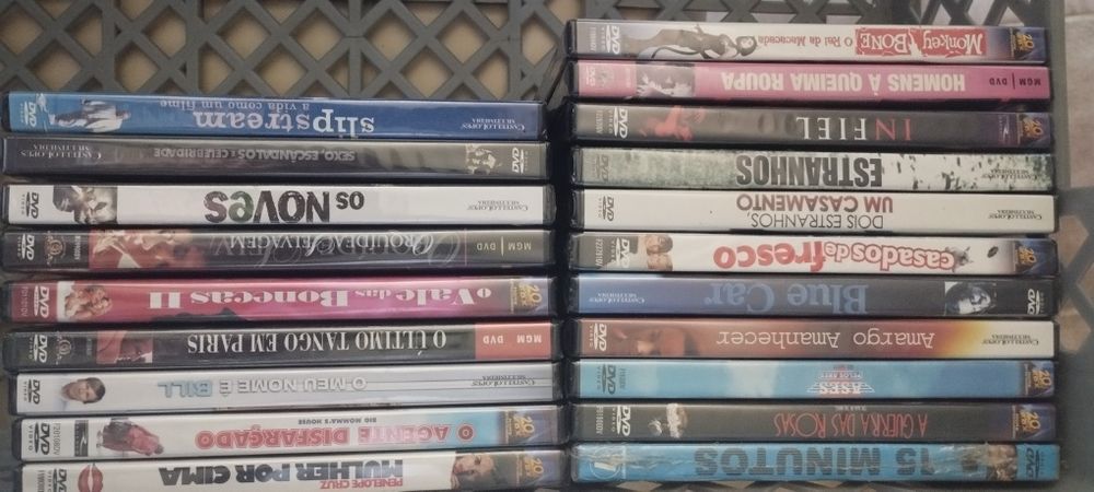 Filmes em DVD com muitos clássicos e raridades