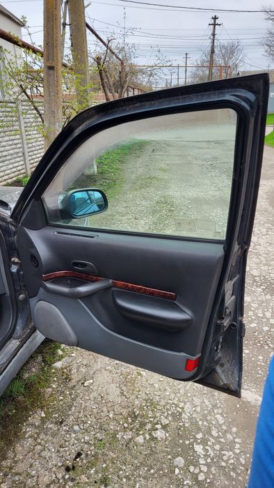 Автомобіль Renault Safran