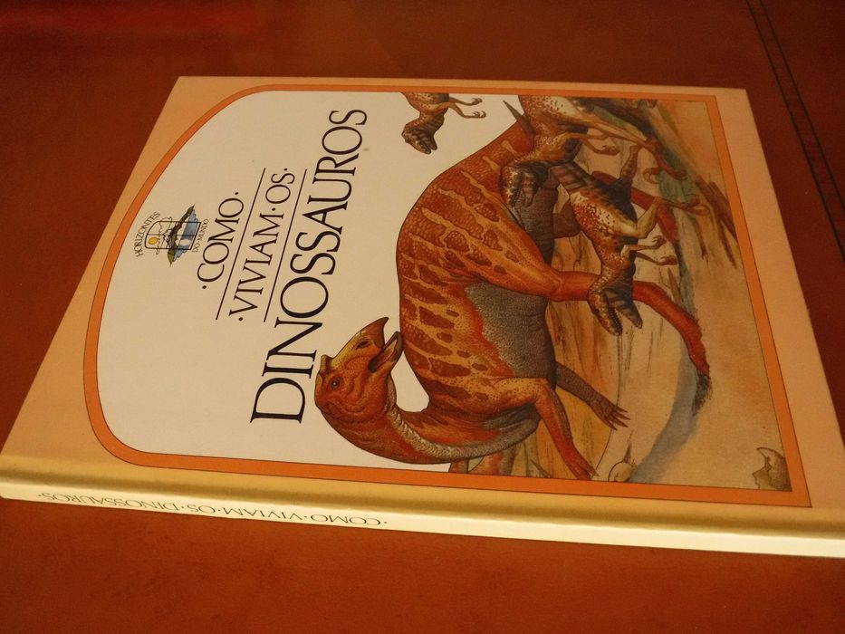 Como viviam os DINOSSAUROS - Horizontes do Mundo - Em Óptimo Estado