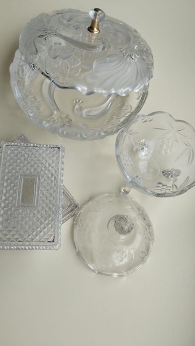 Conjunto de 3 caixas lindas com tampa, ideais para porta jóias. Todas