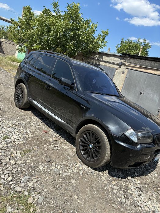 Продам Бмв Х3  2004год